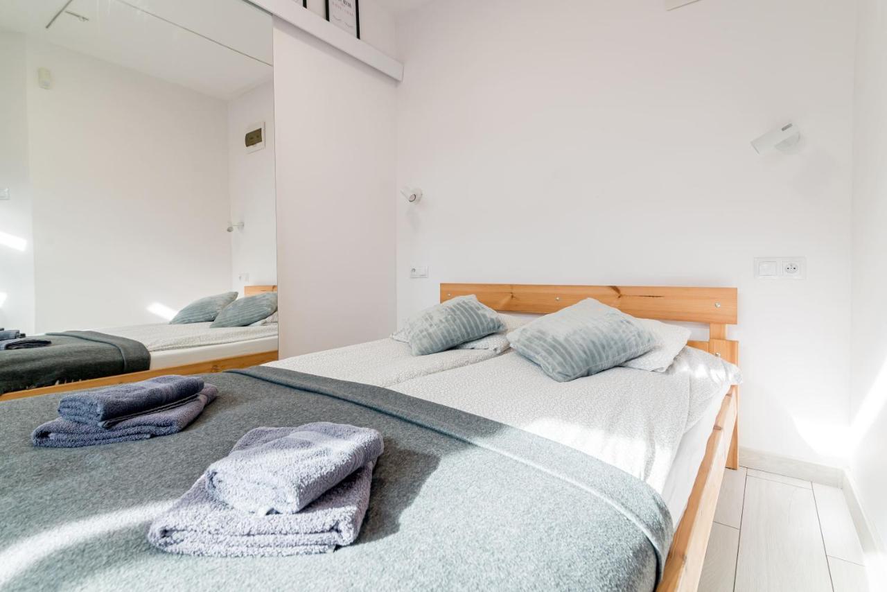 Апартаменты Studio I Pokoje I Pokoje Z Lazienkami Гданьск Экстерьер фото
