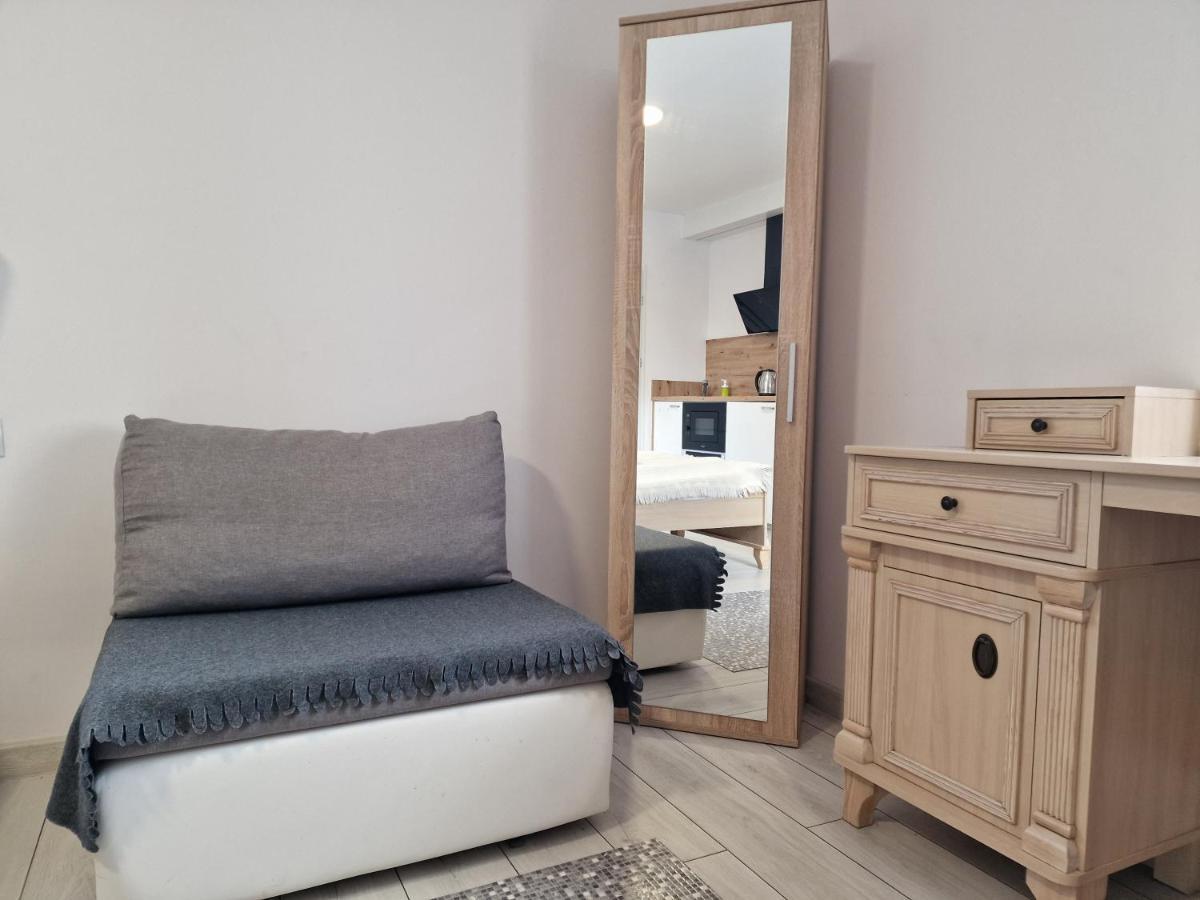 Апартаменты Studio I Pokoje I Pokoje Z Lazienkami Гданьск Экстерьер фото